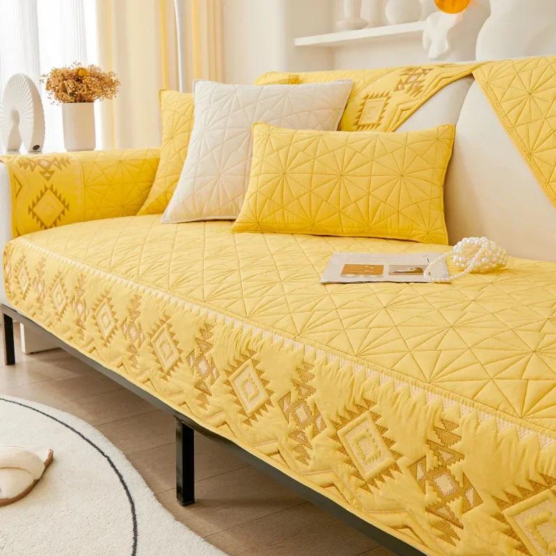 Soft Wash Cotton Sofa Cover Luxury Style Sofas Cushion for Living Room Four Seasons Universal Combination Embroidery Couch Towel
