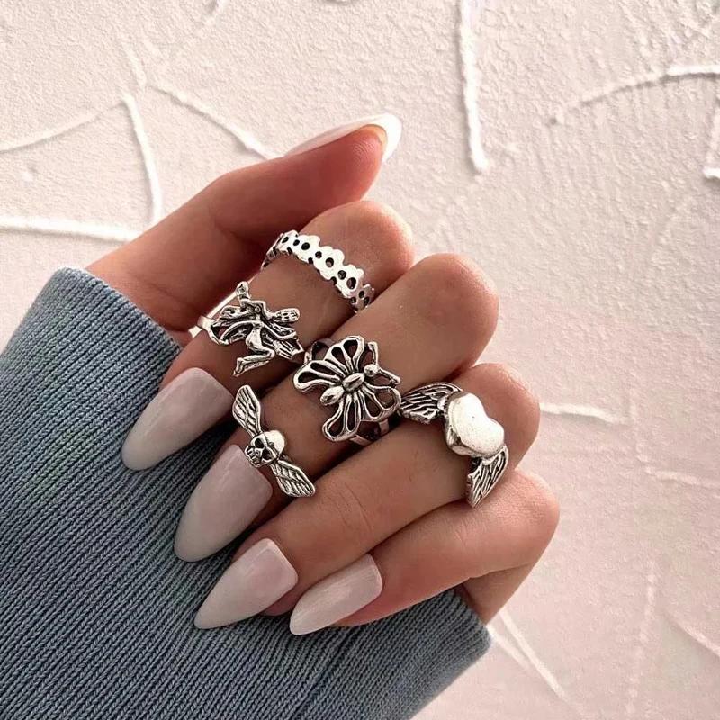 Neues Mode Kreatives Geometrisches Blatt Welle Hohl Ring Set 11 Stk. für Damen Herren Einfacher Knöchelring Charm Hochzeitsfeier Schmuck