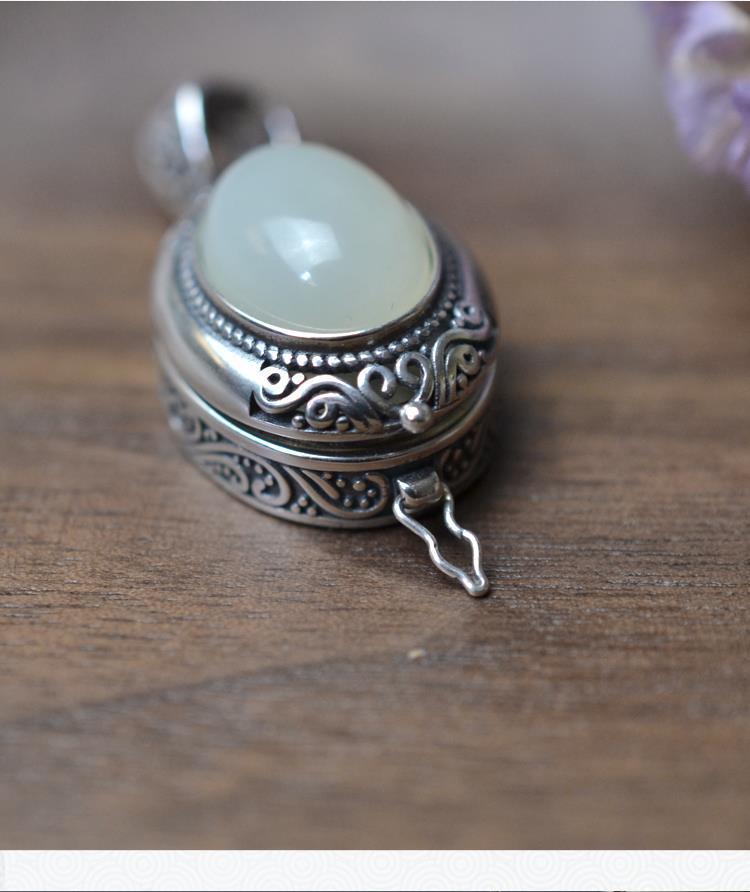 

Long Pearl Necklace Sweater Chain - Versatile Necklace For Winter ONE SIZE