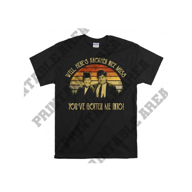 Stan Laurel & Oliver Hardy Vintage Comedy Duo T-Shirt - Iconic Laurel & Hardy Logo Print with Well Here S Another Fine Mess Quote - Unisex Casual S чёрный
