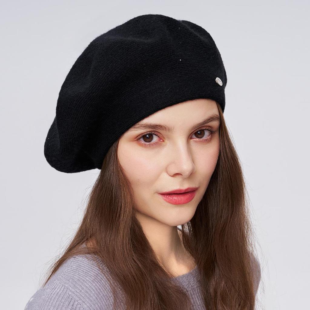 A Women's Beret Knitted Woolen Hat with Autumn and Winter Thick Ear Protection Wool Hat and Shiny Diamond Decoration