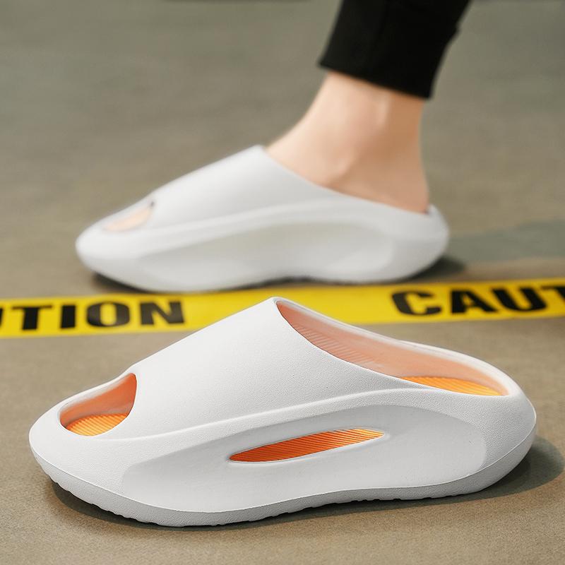 Summer Clogs Fashion Soft Bottom Thick Sole Beach Men Slippers Women's Sandals Nurse Medical Sabot EVA Slides Breathable Shoes