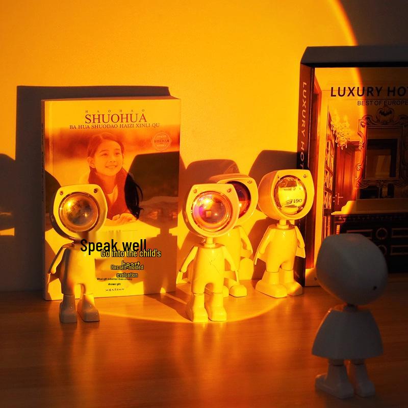 Astronauten-Sonnenuntergangs-Projektionslicht: Innenatmosphäre & Fotoverbesserung