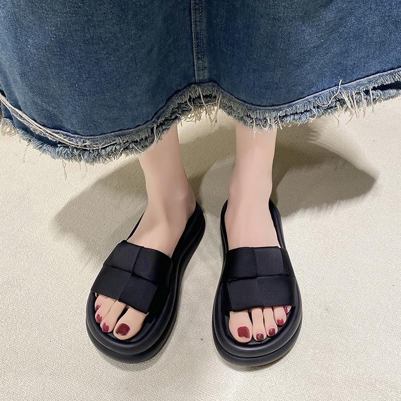 Summer new niche woven cloth with slippers women's thick bottom outer wear casual beach vacation sandals