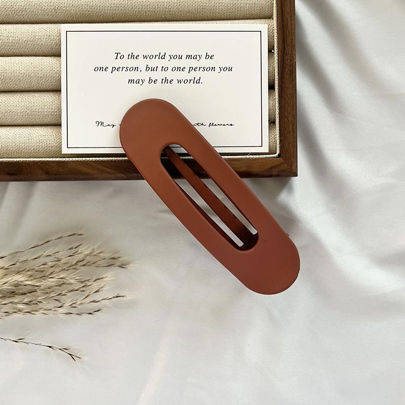 

Однотонный матовый цвет бесшовный для женщин корейский большой BB простой модный зажим для волос для девочек аксессуары для волос one size кирпич красный