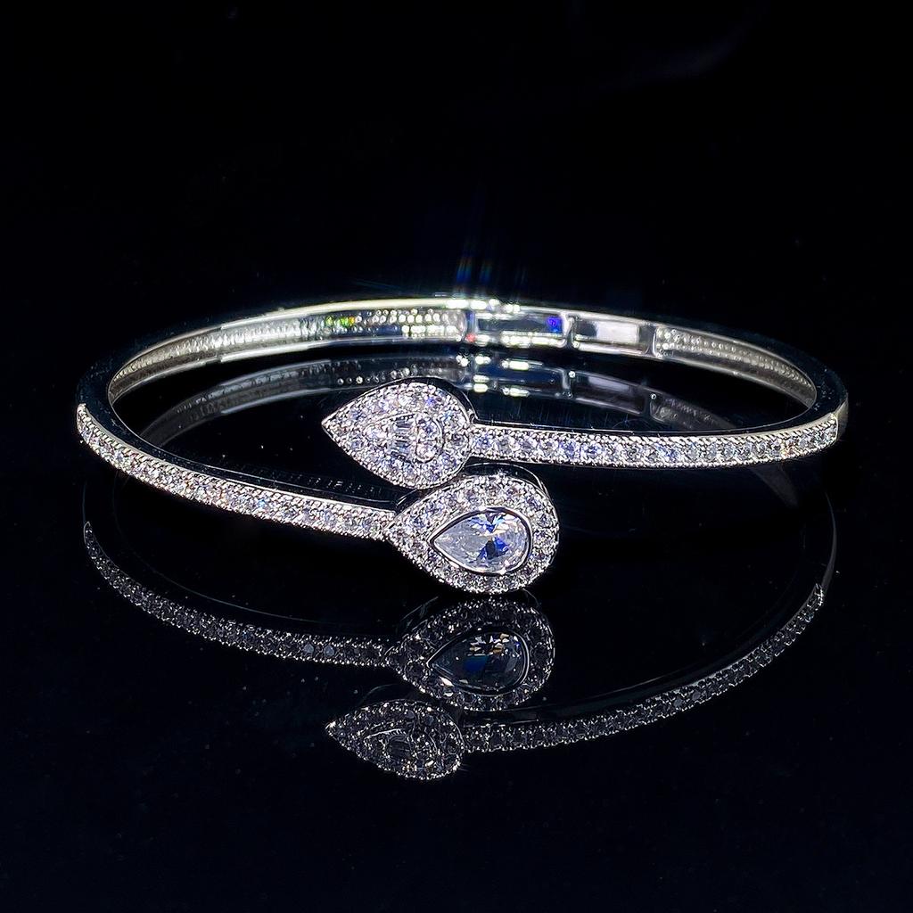 New Round Drop-shaped Zircon Light Luxury Fashion High-end Women's Bracelet