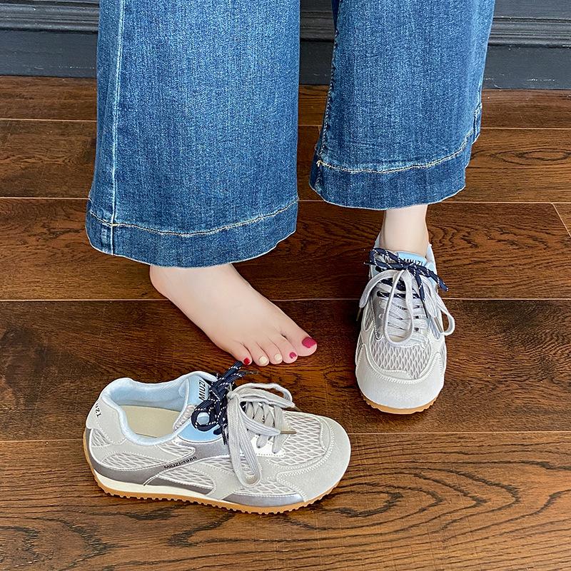 2025 summer new retro mesh breathable soft leather German training shoes women's versatile leisure sports flat Forrest Gump shoes women