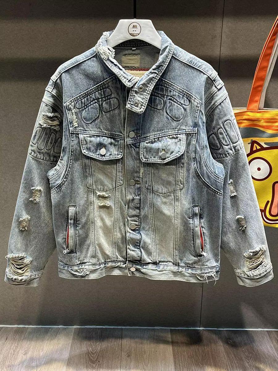 

Мужская джинсовая куртка в стиле ретро: Модный американский свободный крой на весну, осень и зиму 2024 года 3XL светло-синий