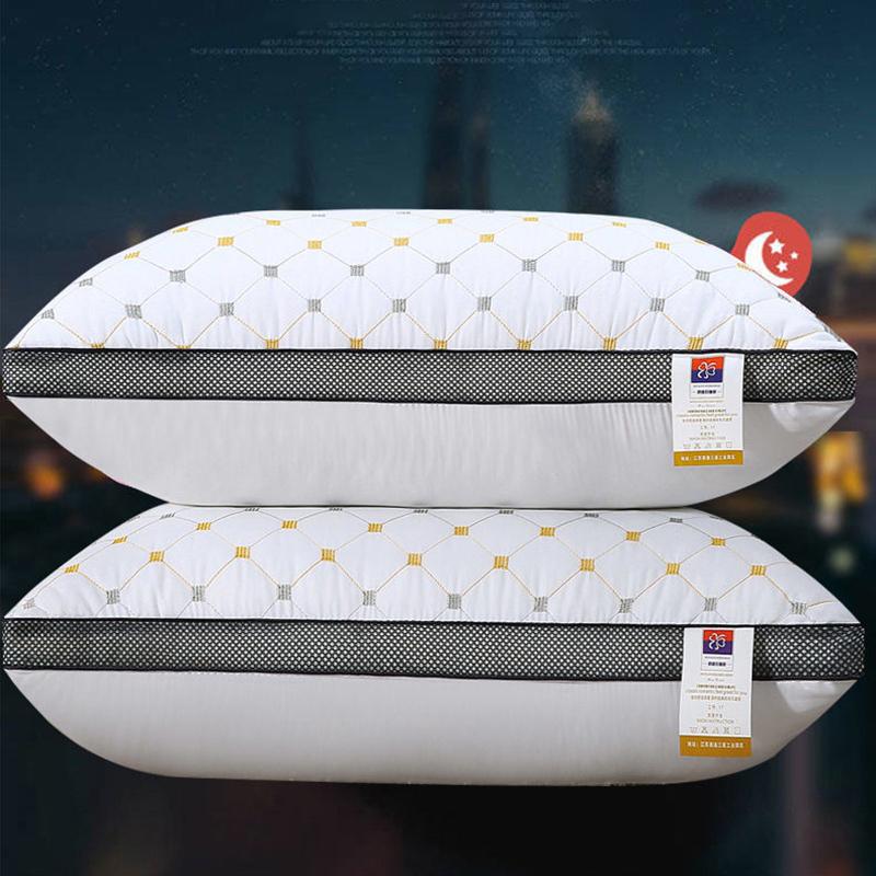 Perna proaspat casatorita Perna nunta Perna mare rosie pentru adulti Perna pentru ingrijirea sanatatii hotelului