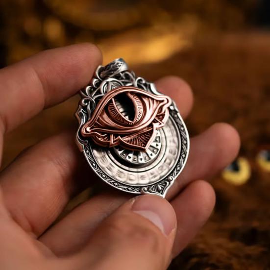 Tarot Vision Pendant All-Seeing Eye Necklace Charm Mystic Divination Jewelry Tarot Card Symbol Pendant with Smooth Rotation for Fate Insights
