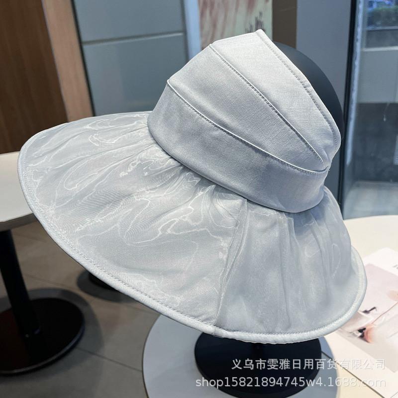 

Summer Ponytail Sun Hat With Wide Brim For Beach And Vacation Use синій