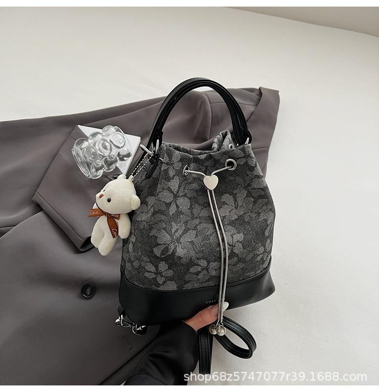Fashion Design Backpack Bag Women's 2025 New Niche Design Bucket Bag Print Mostly Use One-shoulder Crossbody Bag Trend