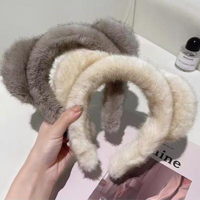 Süßes Plüsch-Stirnband mit Bärenohren, breite Krempe, für Damen, perfekt für Herbst und Winter.