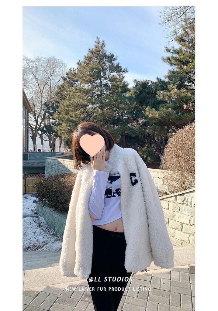 Winter 2026 Fleece Jacket for Middle-Aged Women - Thickened Short Hoodie for Autumn and Winter
