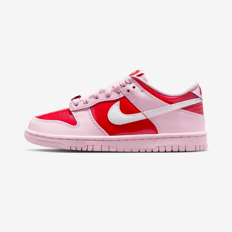 Nike Women s Dunk Low Sneakers 39