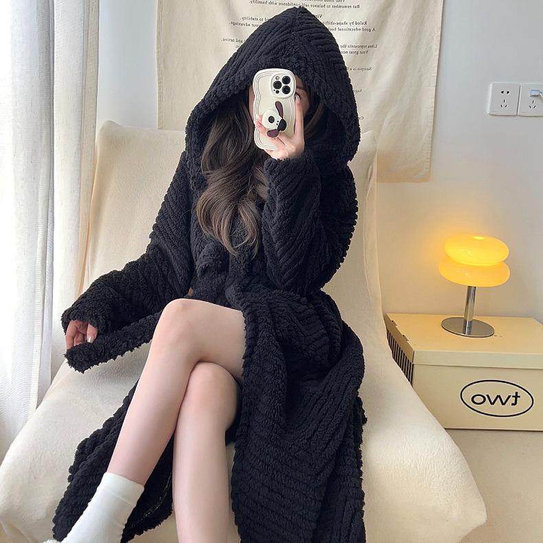 Women's Solid Color Jacquard Flannel Nightdress and Bathrobe - Thick Coral Fleece Lace-Up Pajamas for Autumn and Winter