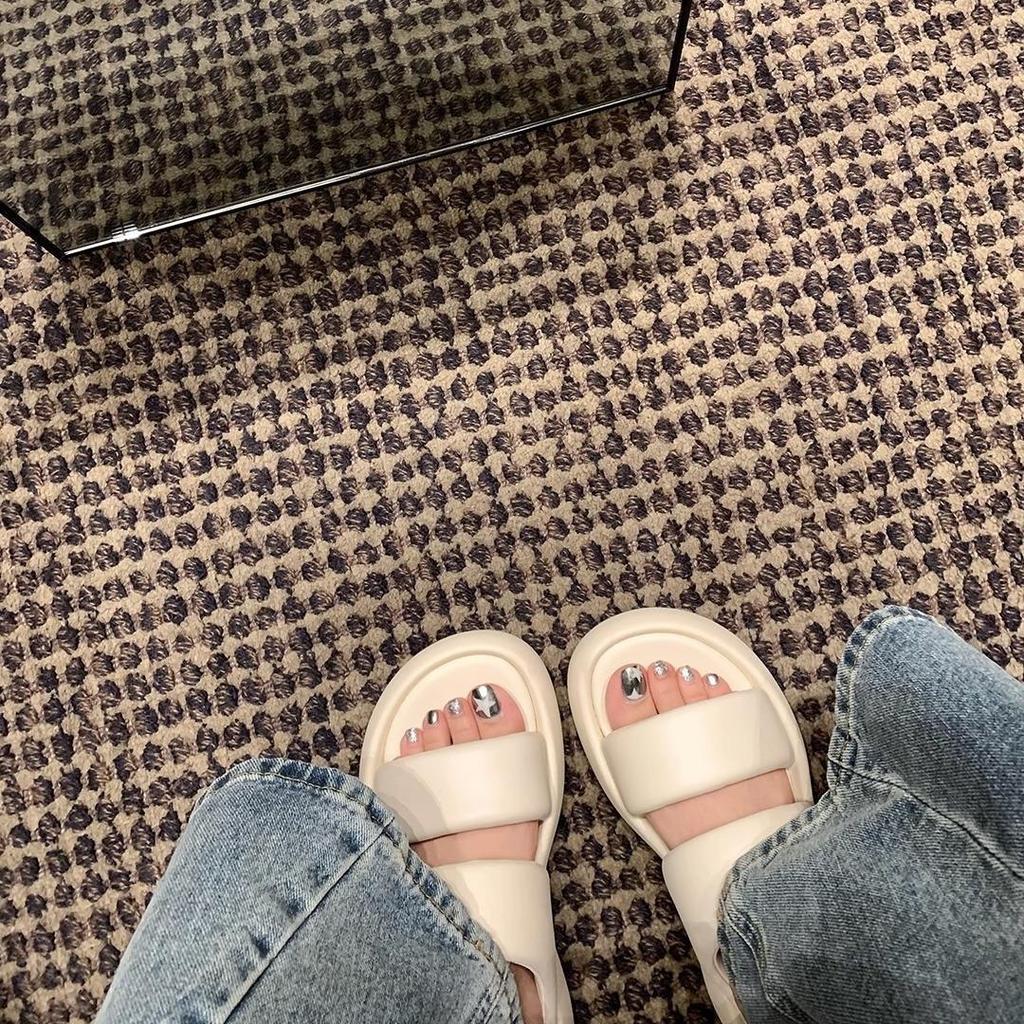 Women's shoes · Cloud bubbles Summer sheepskin double belt bread Casual thick sole heightening slippers Women's sandals