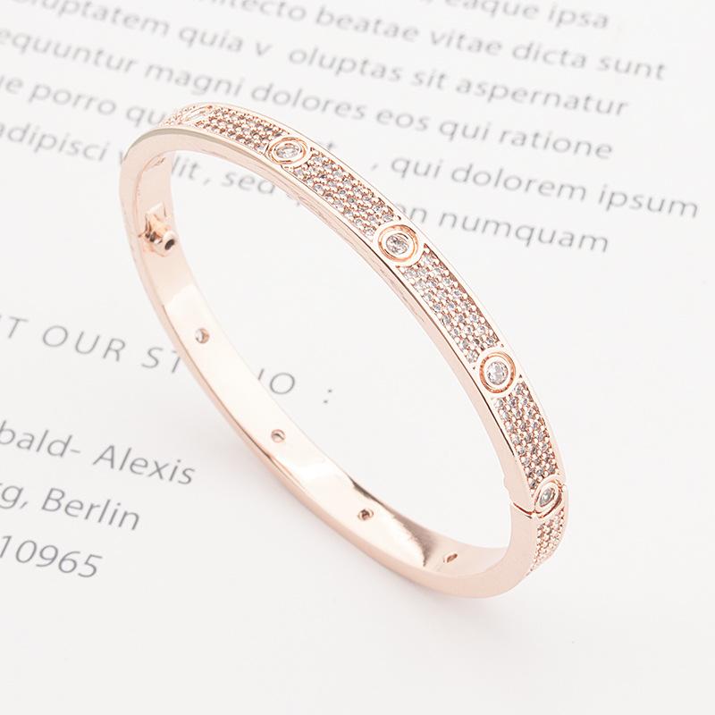 

Полный комплект браслета из циркония для женщин, легкий роскошный темпераментный круглый браслет 17CM