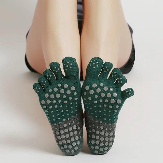

Women Yoga Silicone Socks Non-Slip Breathable Bandage Cotton Five-toed Socks for Pilates Ballet Fitness Sports One size