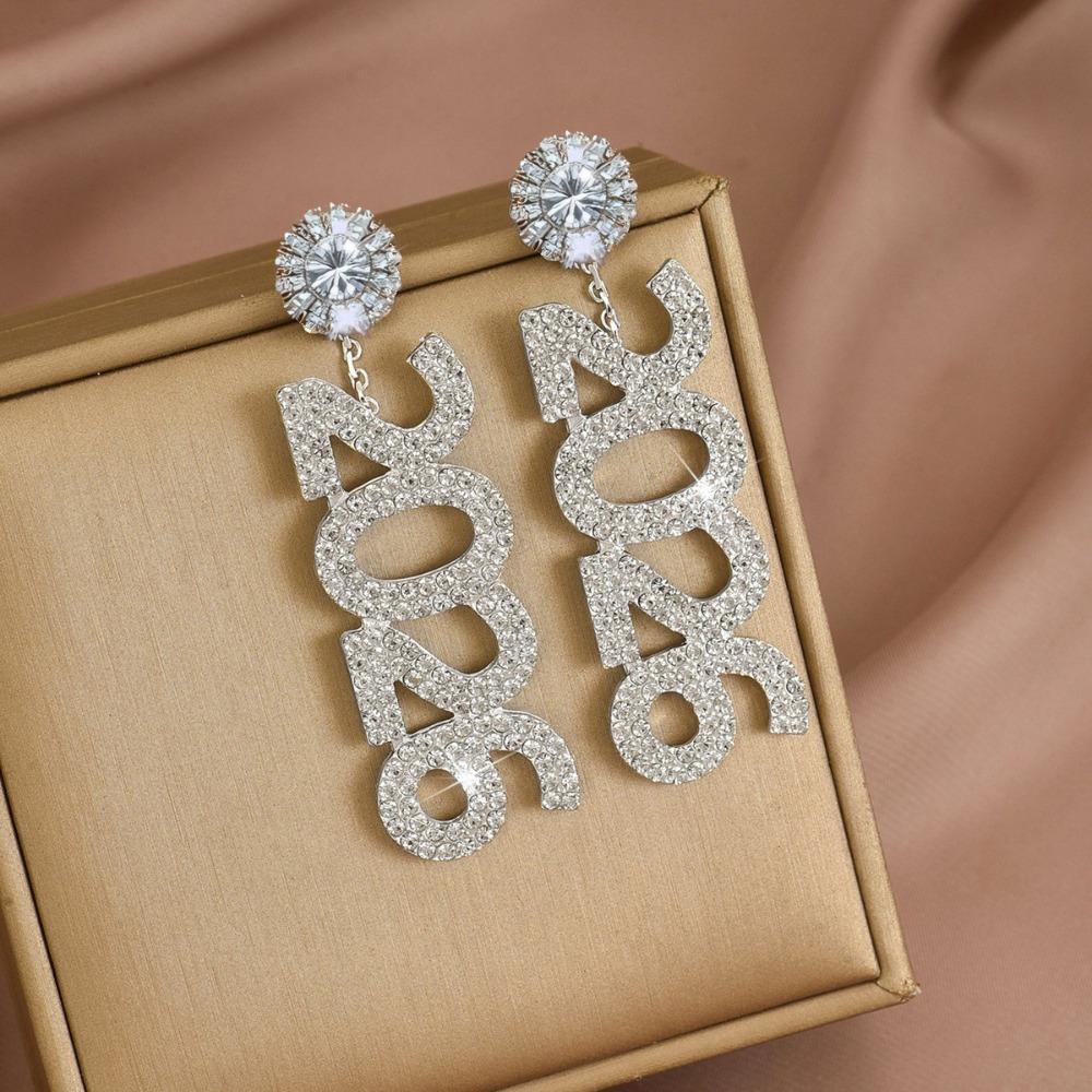 Elegant Design 2026 Earrings Vintage Aesthetic Sophisticated Style Long Drop Earrings Shiny Rhinestone Digital Pattern