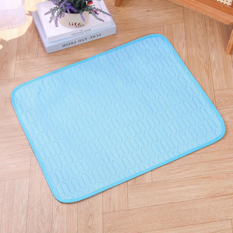 2025 Upgraded Ice-Cool Summer Pet Cooling Mat and Bed Sweat-Absorbent Fabric Available In 4 Sizes for Small Medium and Large Pet