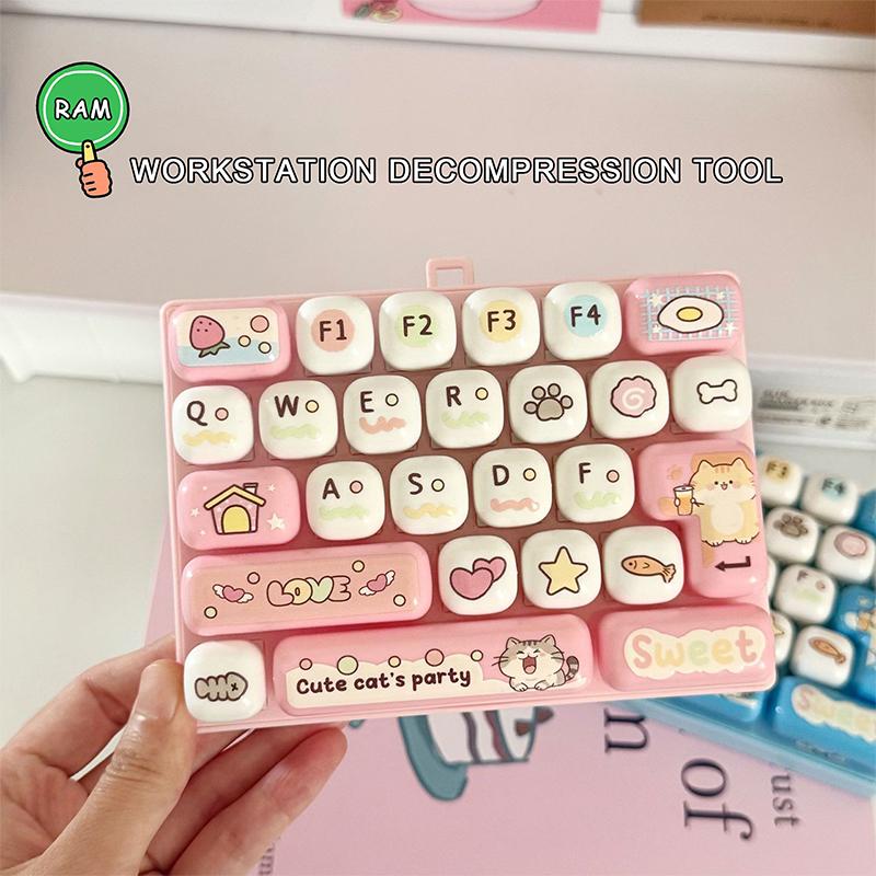 1Pcs 2026 Cute 26-Key Stress-Relief Keyboard Creative Mechanical Healing Hanging Decoration Small Gift Accessory
