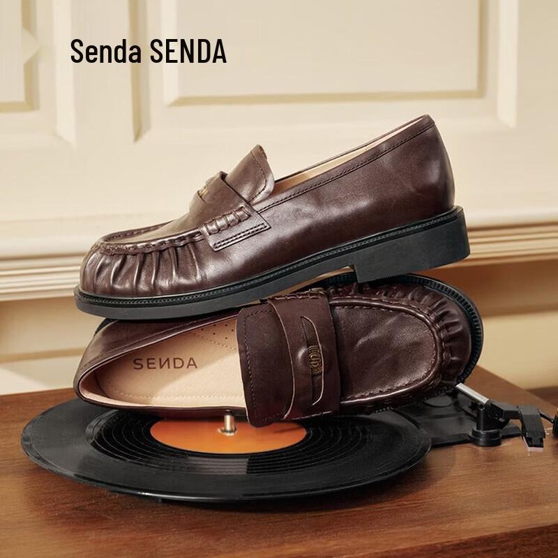 SENDA Women s Pleated Slip-On Loafers 38