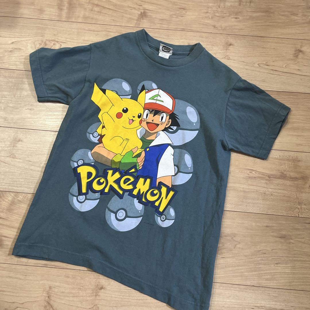 

[USED] Pokemon Pikachu T-shirt