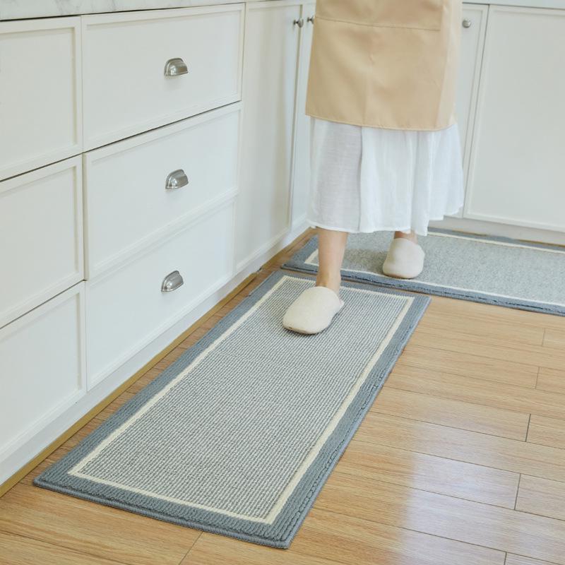High-End Non-Slip Kitchen Floor Mat: Absorbent, Oil-Resistant, Wear-Resistant, Machine Washable Rug for Entrance.