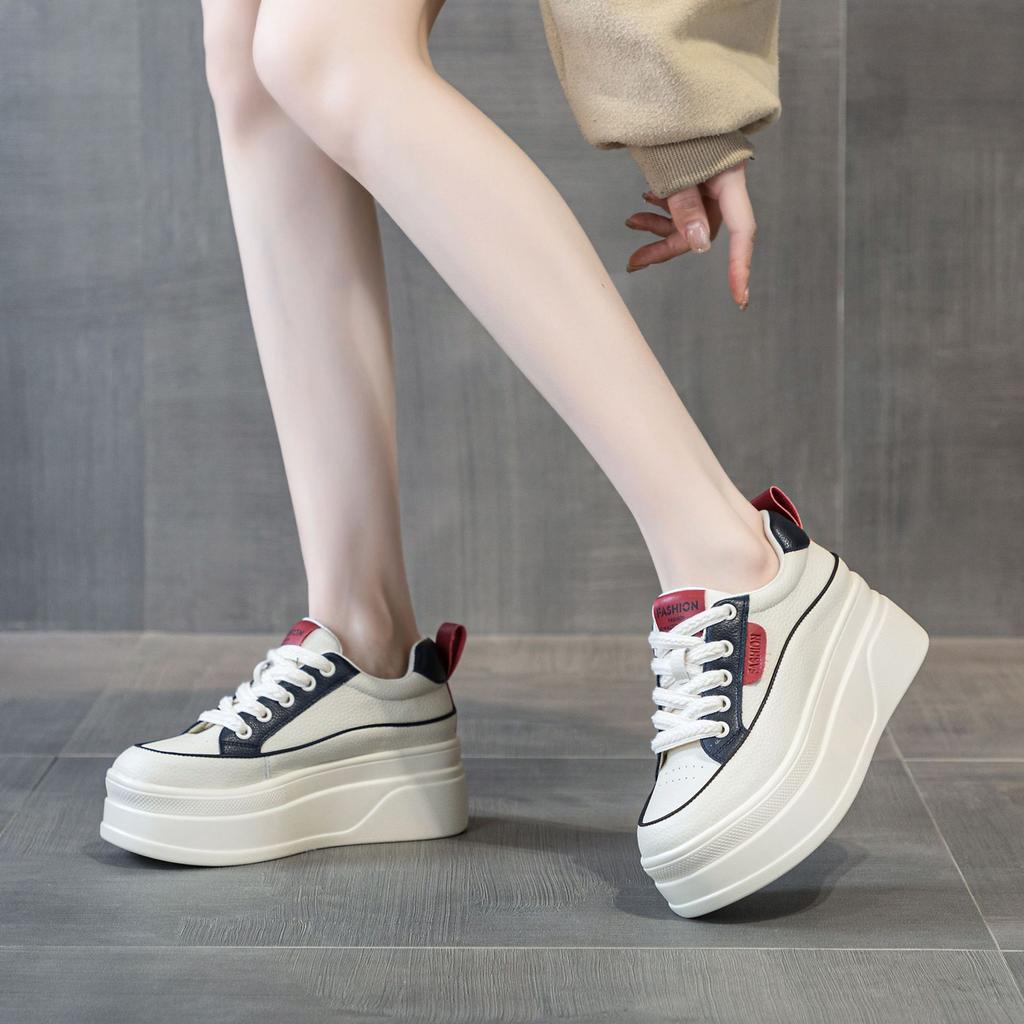 Women's 2026 Spring and Autumn New Inner Height-increasing Board Shoes Muffin Thick-soled Versatile Sports and Leisure Women's Shoes