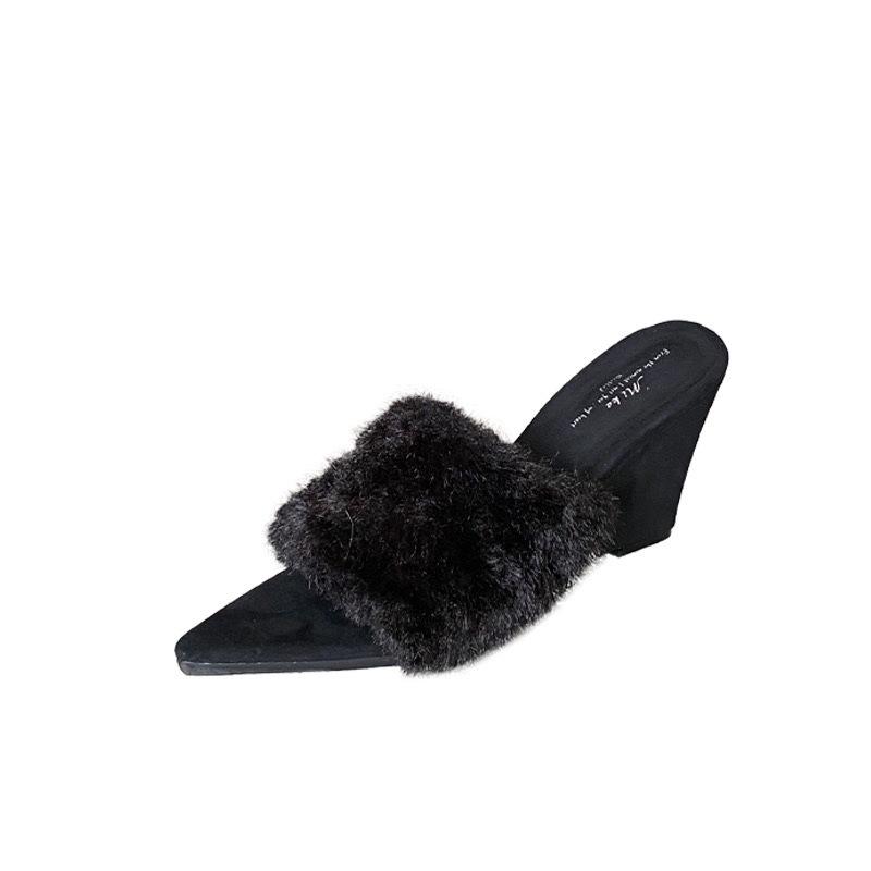 2025 Autumn New European and American Style Pointed Toe Heel Fluffy Temperament Slippers