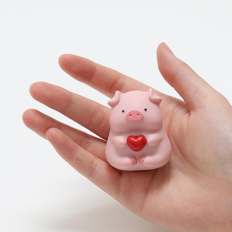 Pink Pig Holding Love Refrigerator Sticker Magnetic Magnet Po Wall 3D Resin Cultural and Creative Product Personality Gift