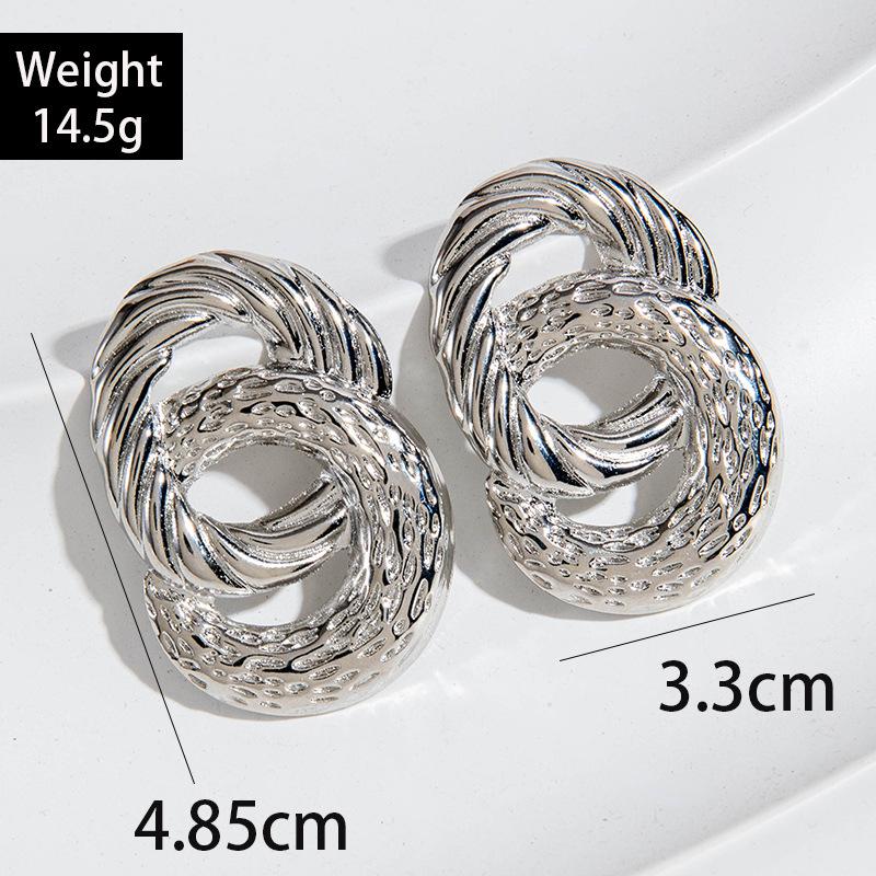 Figure-eight Twist Large Water Drop Iron Earrings Design Sense Geometric Square Twist Earrings Earrings