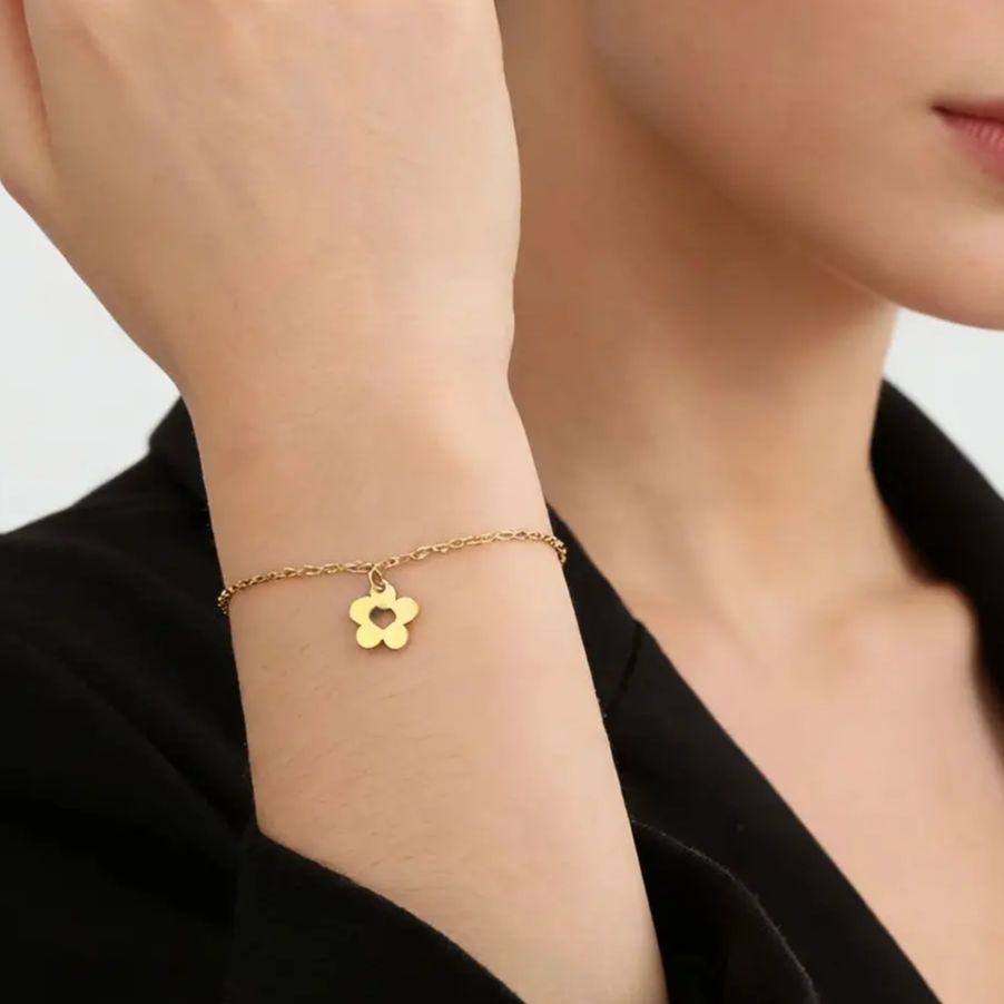 Teamer Adjustable Flower Heart Bracelet Stainless Steel Minimalist Jewelry for Women Girls Gold Color Lucky Charm Birthday Gift