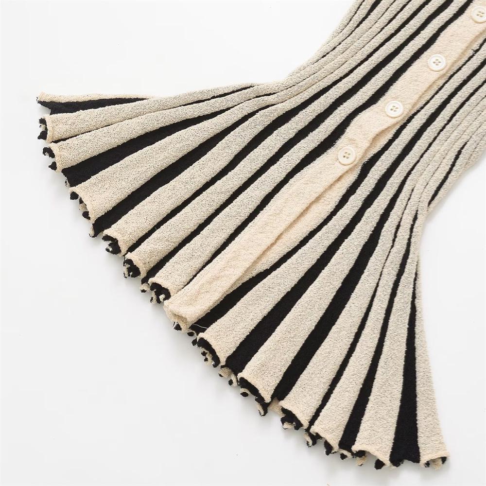 2025 Spring/Summer Women's Slim Fit Striped Sleeveless Knit Top