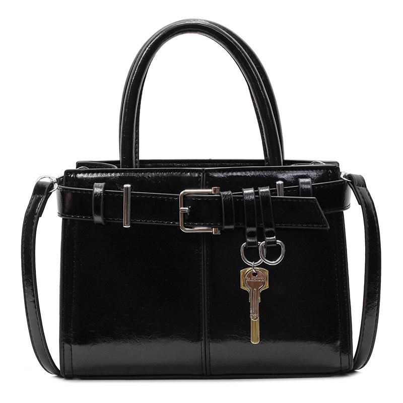 

Ретро Маленькая Сумка-тоут через плечо в стиле Мори Гёрл - Женская мода весна/лето 2025 чёрный