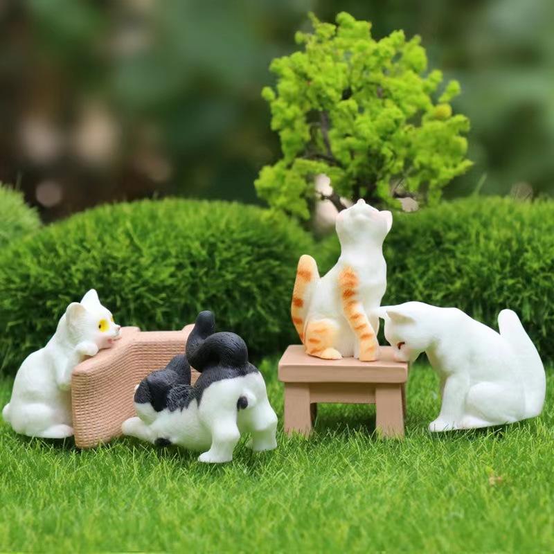 Charming Cat Figurines for Car Home Office Decor Resin Miniature Landscape Accessories DIY Fairy Gardens Succulent Displays Gift