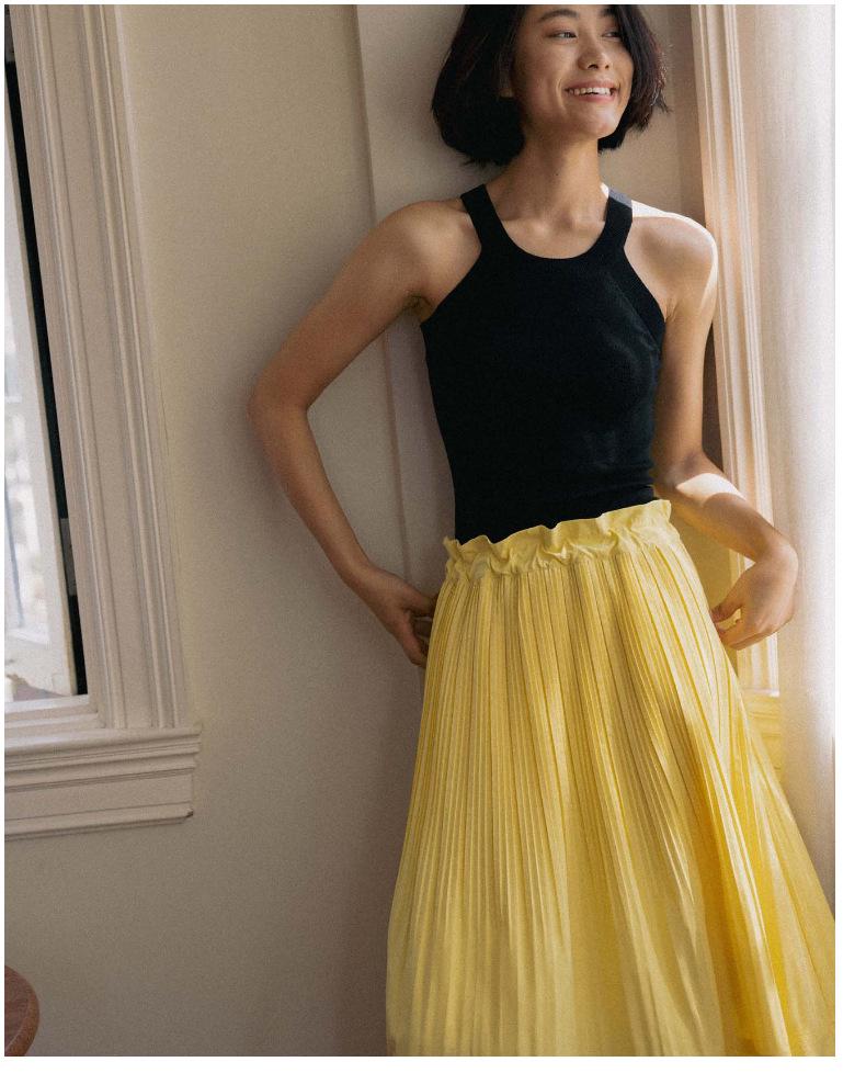 Women's White Pleated Midi Skirt - Minimalist A-line Style with Elastic Waist