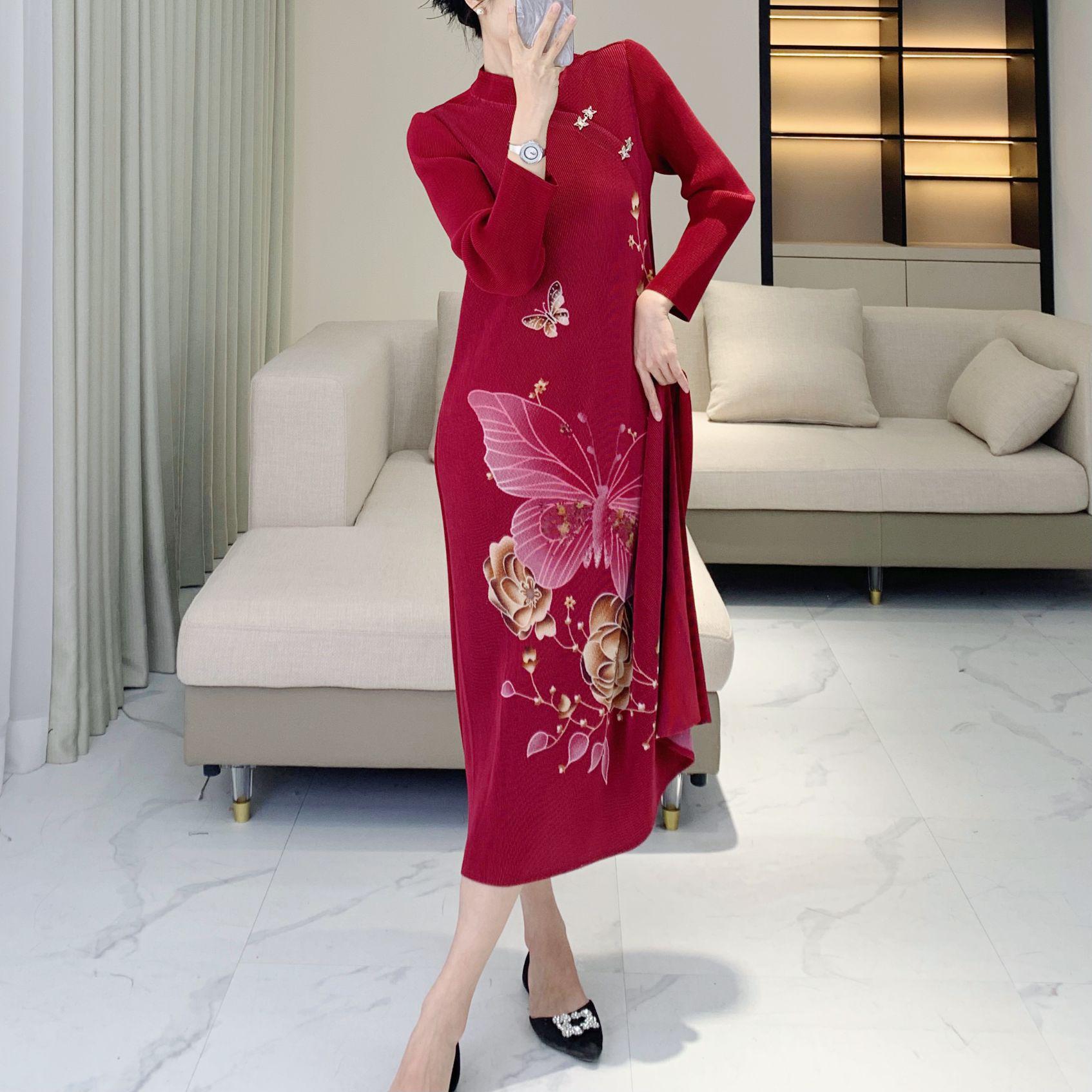 

2025 Spring Chinese Pleated Cheongsam Mid-Length Dress for Mothers One Size [45-75 kg] рожевий червоний колір