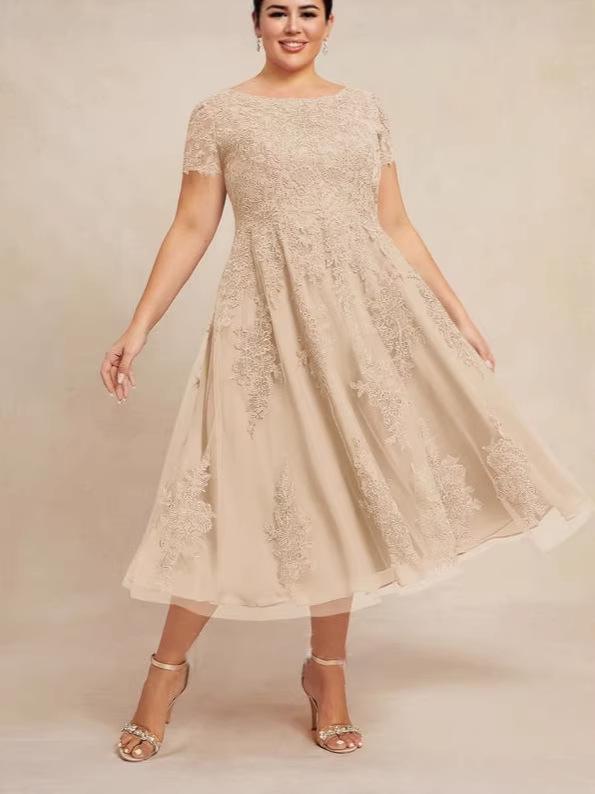 2026 Elegantes Spitzen-Patchwork-Abendkleid in Übergröße