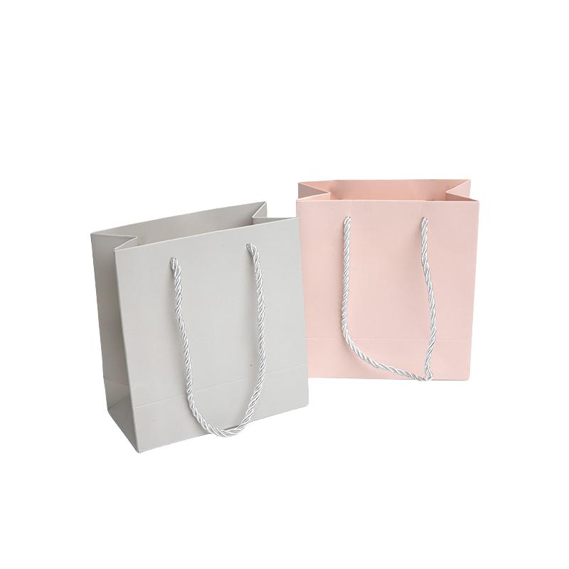 12/30pcs Gift Tote Paper Bags with Rope Handles for Jewelry Cosmetics Party Favors Valentine’s Day Packaging