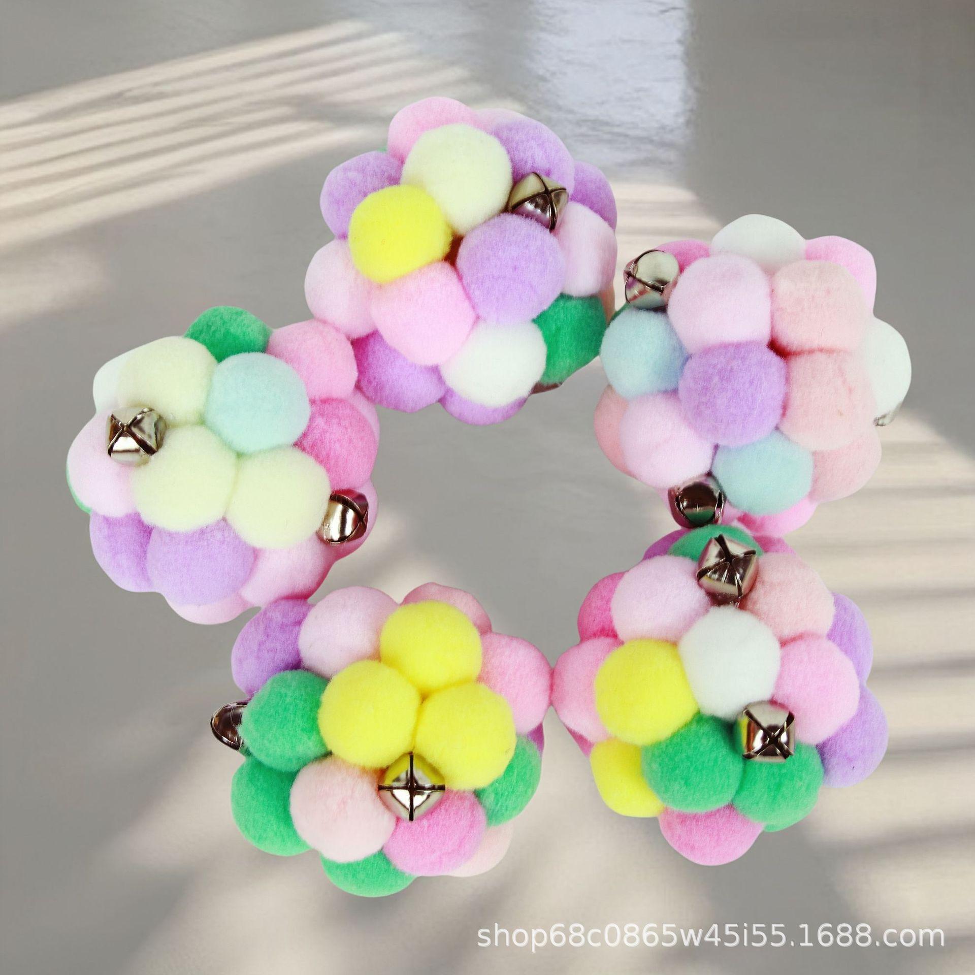 

Плюшевый мячик с колокольчиком, игрушка для кошки, чтобы развеять скуку, так как игрушка для кошки цвета «макарон», звук шерстяного комка, интерактивная игрушка для кошки Color random