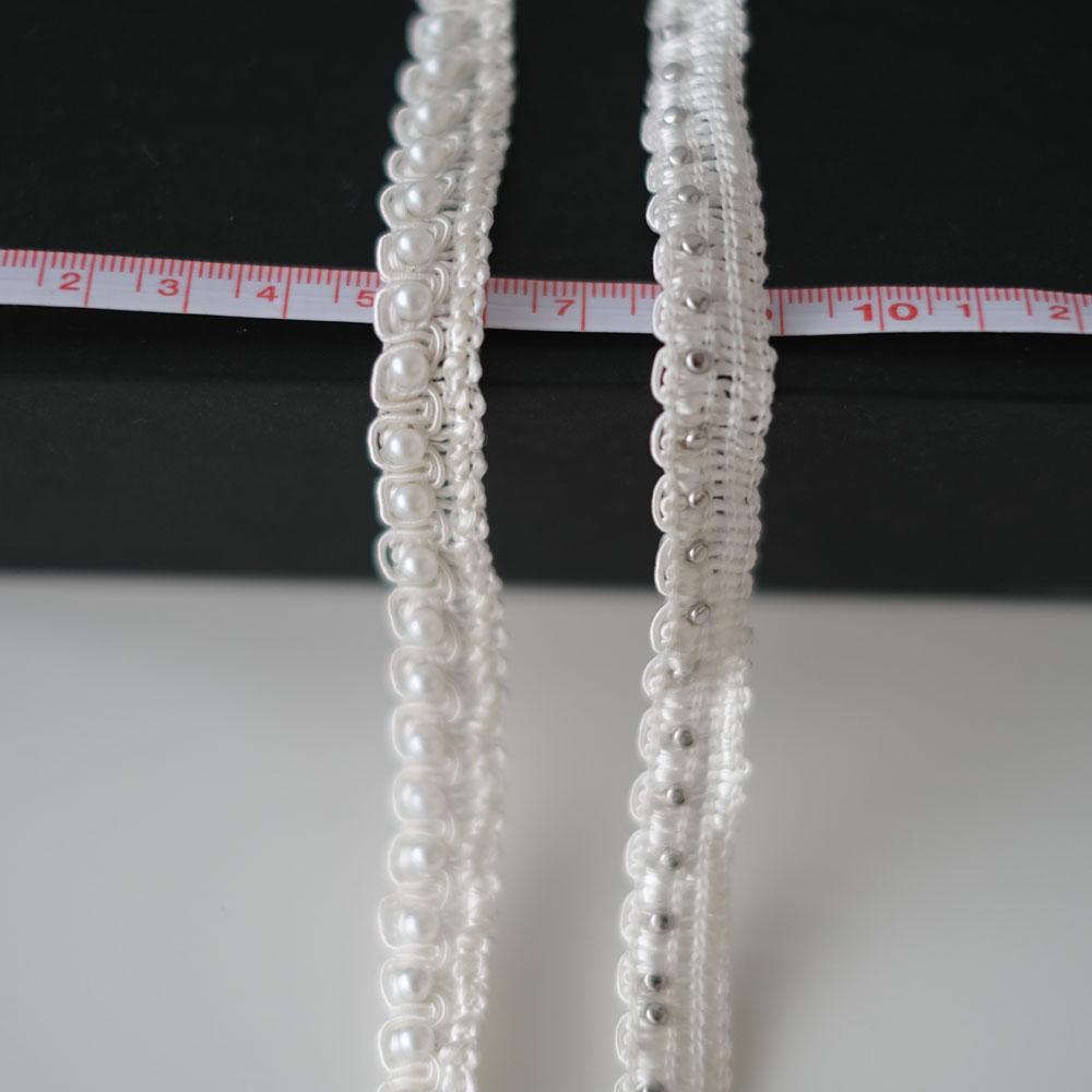 Ruban en dentelle nacre blanc cassé orné de perles pour accessoires décoratifs