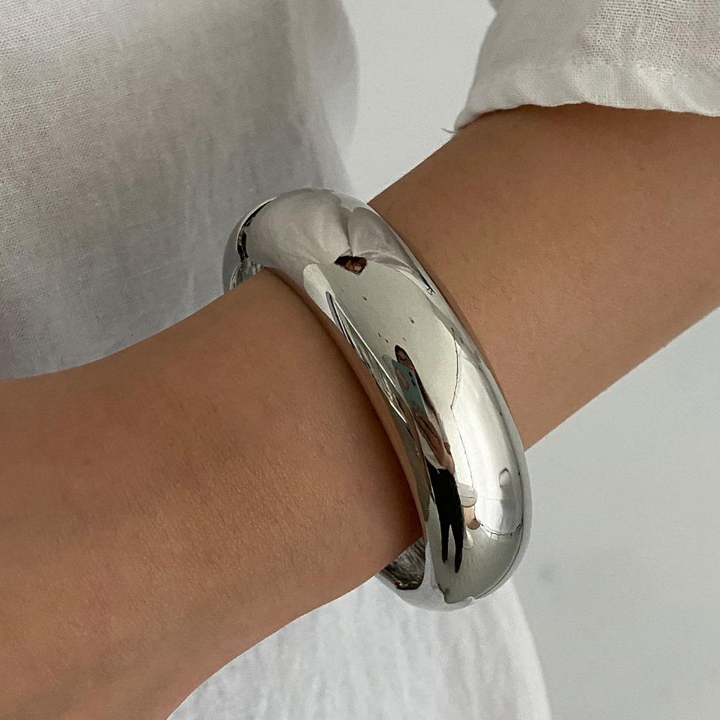 Fashion Irregular Smudge Gradual Change Resin Bracelet, Exaggerated Geometric Arc Acrylic Bracelet