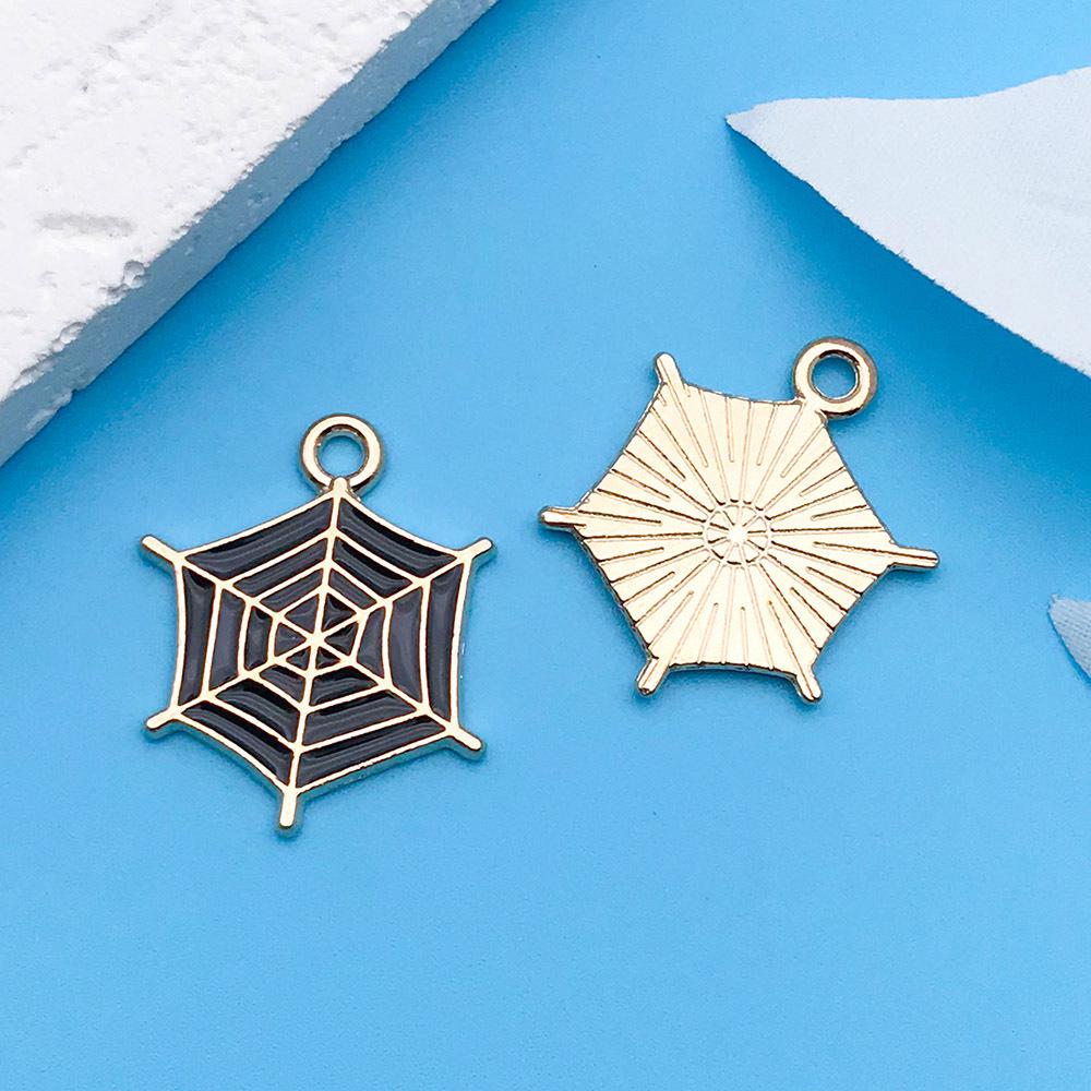 

Retro Halloween Spider Web Drip Oil Bracelet with DIY Alloy Charm Pendant