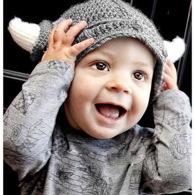 Handmade Baby Kids Viking Hat Crochet Horns Cap Knitted Beanie Costume Cute