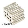 Ímãs Redondos Mini 4x2mm - Ímãs de Geladeira Pequenos Finos em Atacado para DIY, Escritório, Quadro Branco, Kits de Artesanato - Fortes e Leves