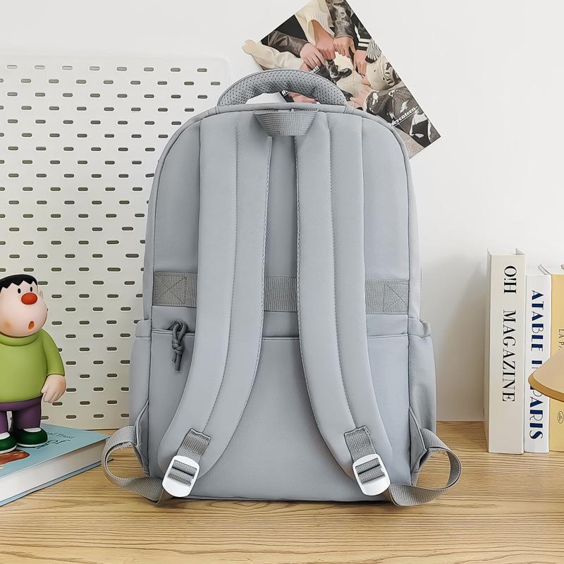 The New Schoolbag Is Breathable and Burden-reducing Spine Protection for Grades 3 To 6. Large-capacity and Lightweight Schoolbags Are Niche