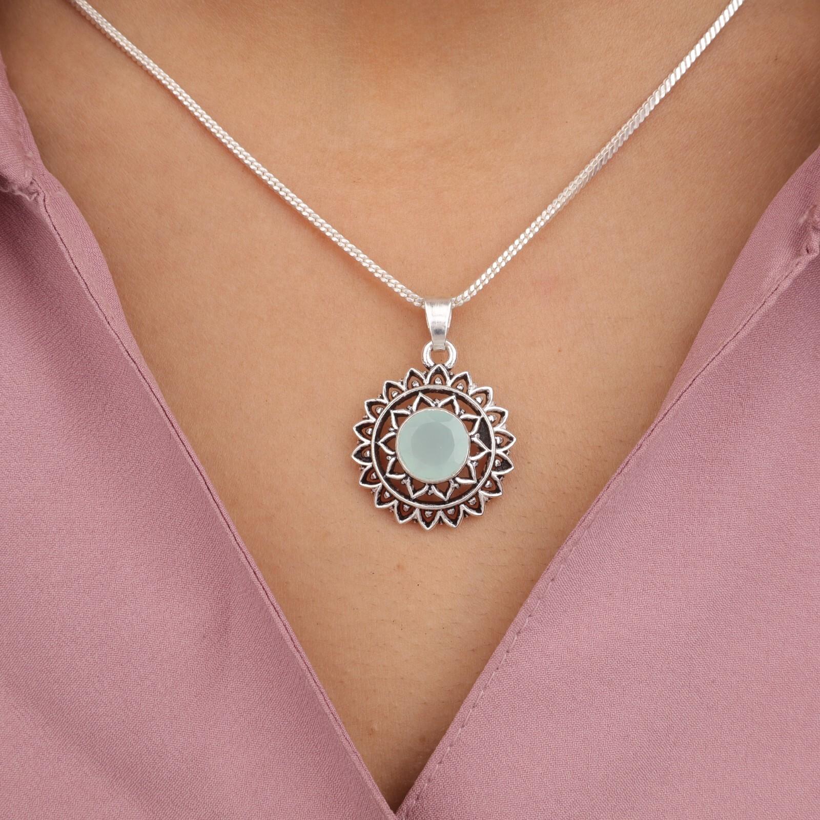 

Подвеска из аквахалцедона из стерлингового серебра 925 пробы 1,14 Подарок на День матери CP-30-18