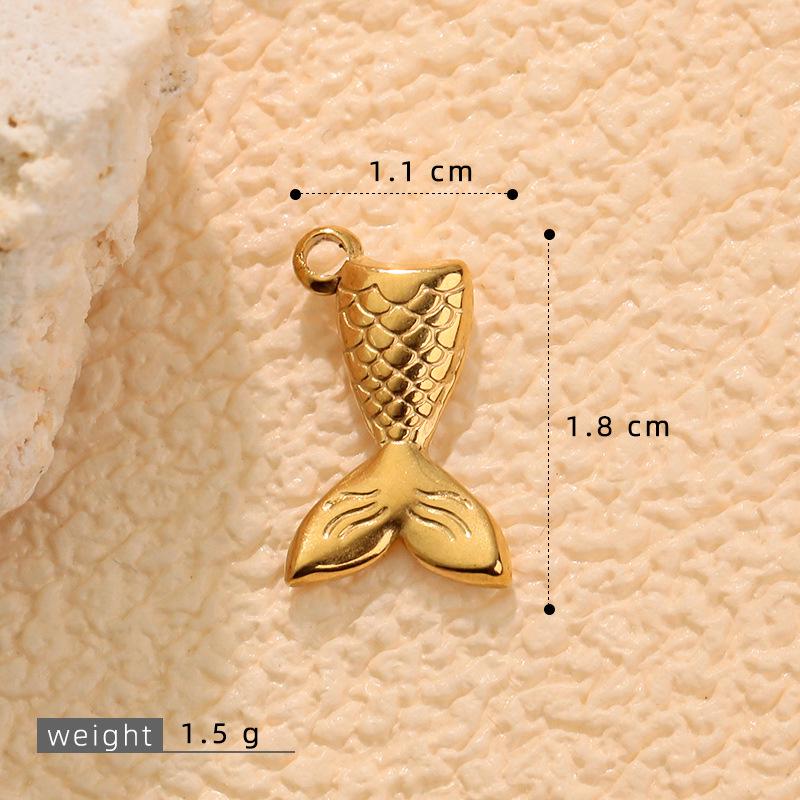 Goldener Fischgräten-Anhänger aus Edelstahl: Süßer Anhänger für DIY-Armbänder, Halsketten, Ohrringe